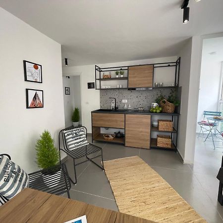 Vela Apartaments 4 ساراندا المظهر الخارجي الصورة